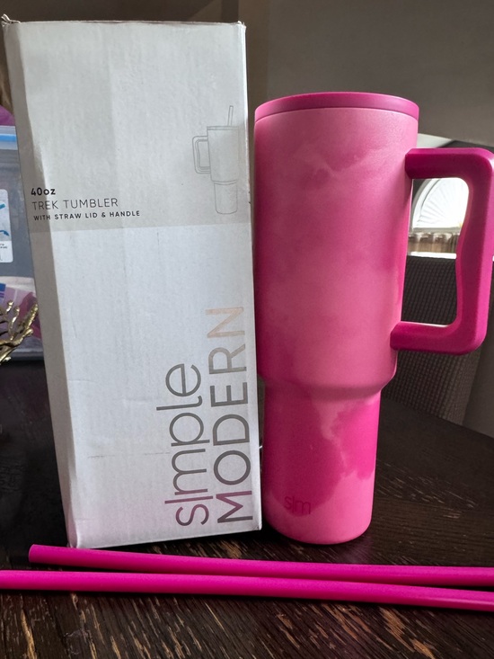 Simple modern Other - Simple Modern 40oz Pink Trek Tumbler with Handle